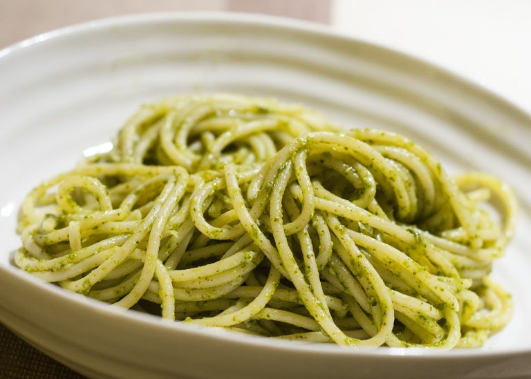 Quante Calorie Ha Un Piatto Di Pasta Al Pesto