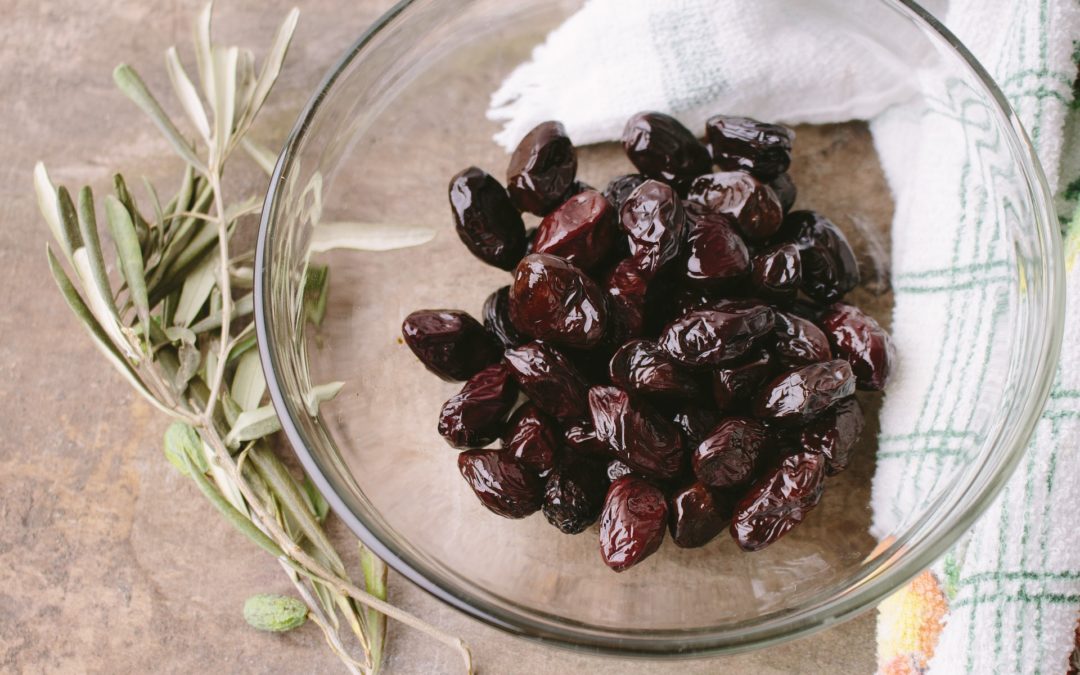 Come fare le olive schiacciate secondo le diverse ricette regionali